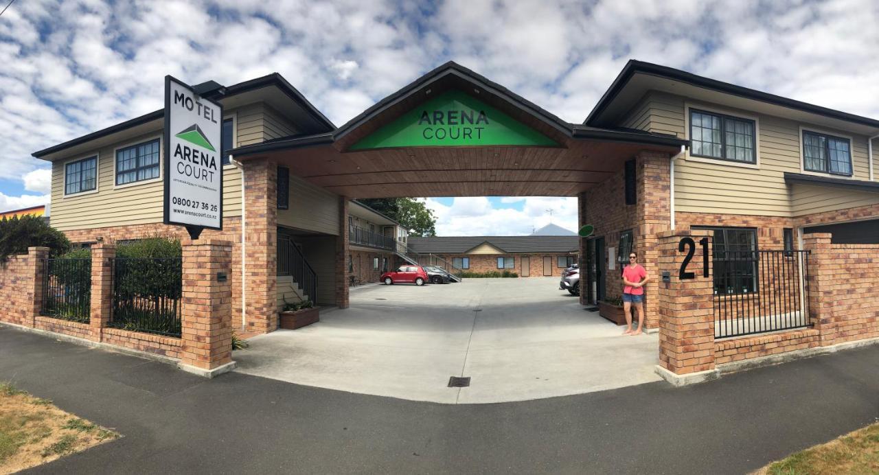 Arena Court Motel Hamilton Exterior photo